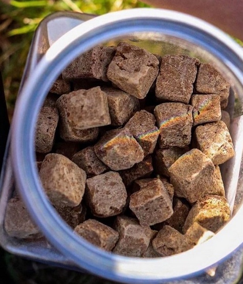 Kiwi Walker Przysmaki liofilizowane 100% królik 75g - obrazek 2